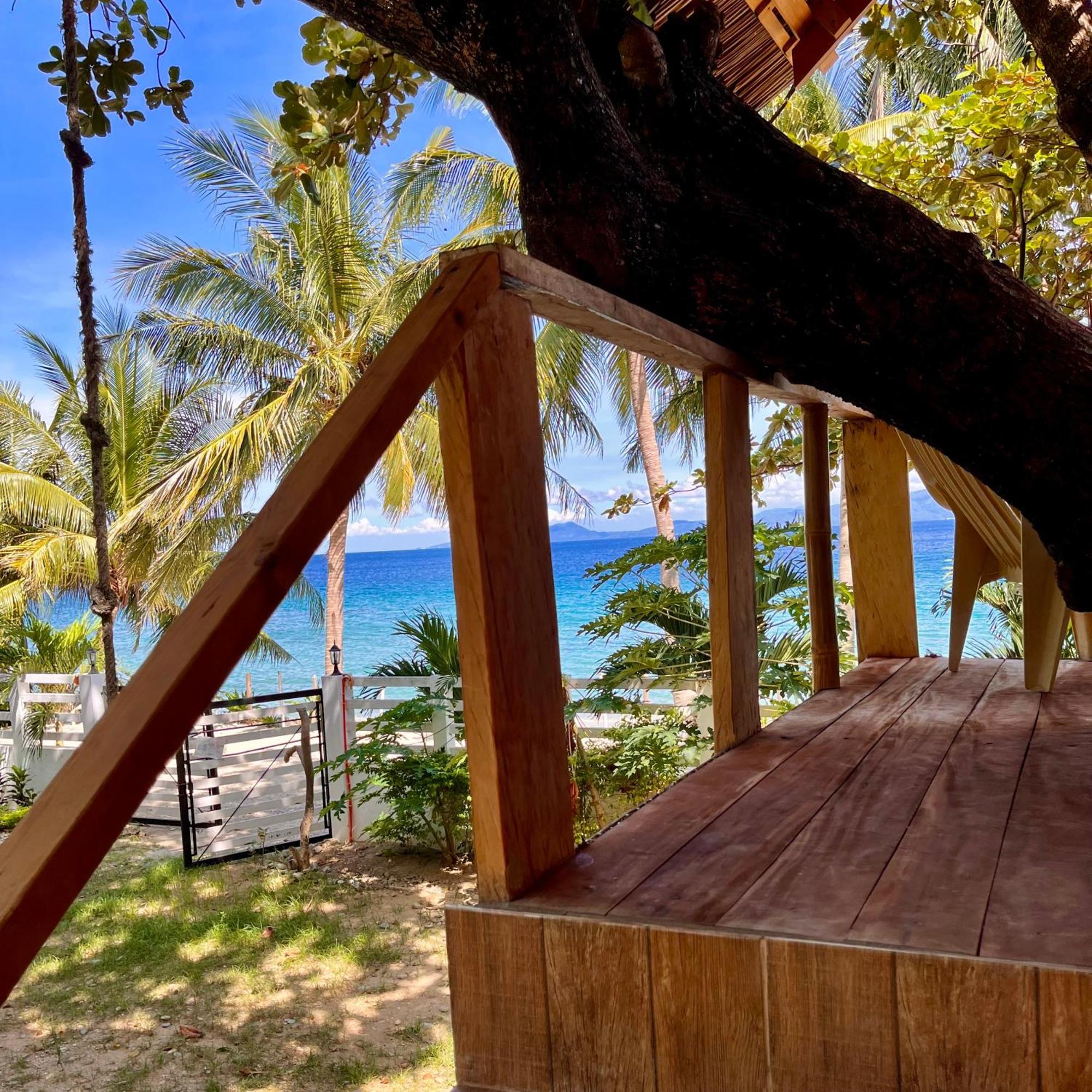Amami Beachfront Villa With Private Beach ปูแอร์โตกาเลรา ภายนอก รูปภาพ